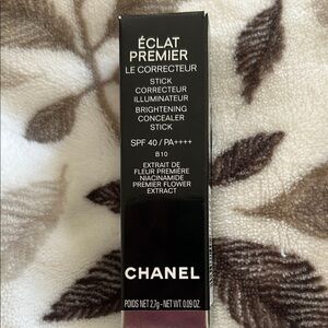 CHANEL Éclat Premier Brightening Concealer Stick - b10